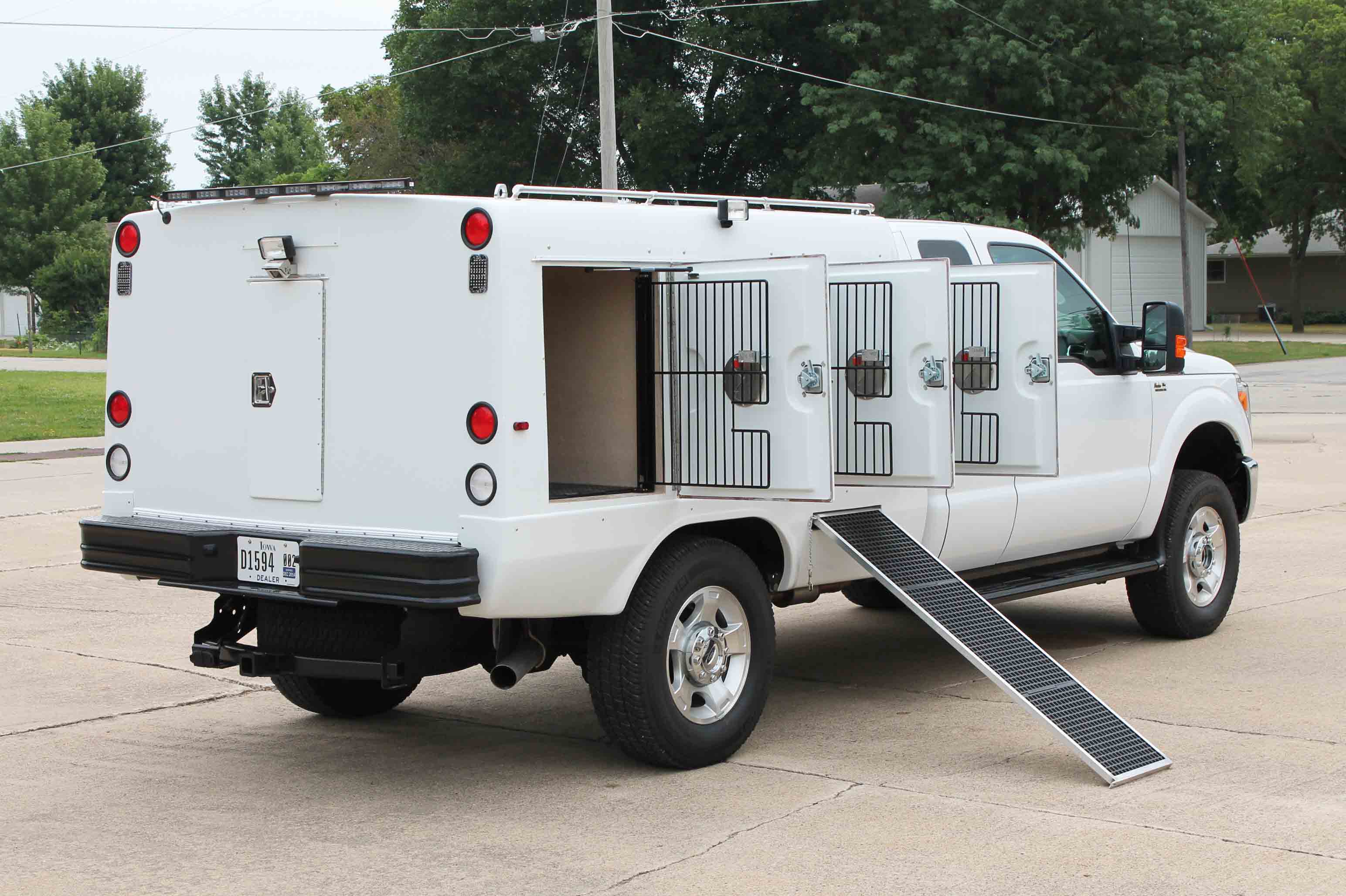 MODEL C100 Animal Control Vehicles
